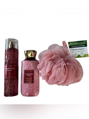 Bath & Body Works Champagne Toast fine fragrance mist and matching body lotion.